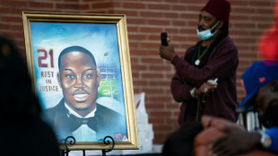 Una jueza rechaza acuerdos para los asesinos de un joven negro en EEUU
