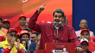 Maduro descarta aumento de salario mínimo pero anuncia bonos por USD 60