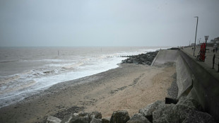 Feuer nach Schiffskollision vor britischer Nordseeküste weiter nicht gelöscht