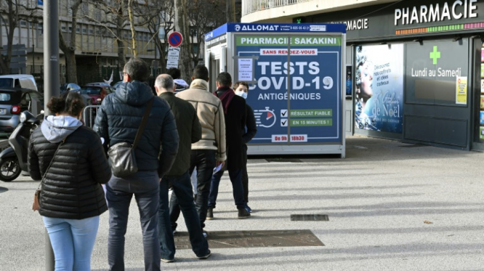 Rebond du nombre de tests Covid la semaine dernière, première depuis mi-janvier