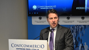 Conte, è evidente che la Meloni non sa nulla di economia