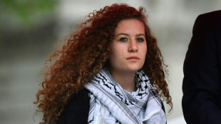 Ativista Ahed Tamimi, símbolo da causa palestina, detida por 'incitação ao terrorismo'