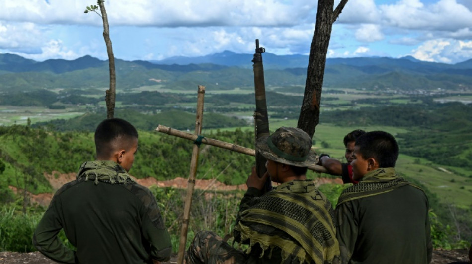 Milicias se preparan para una larga lucha en conflictivo estado de India