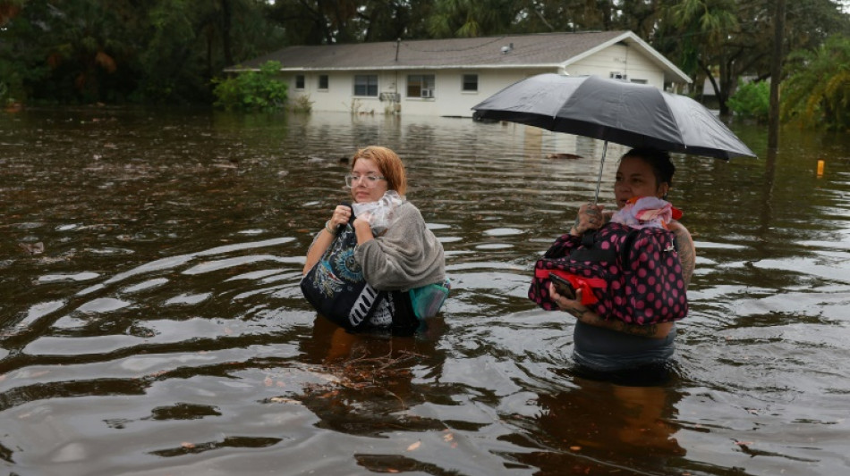 Florida evalúa los daños tras el paso de Idalia, que avanza por el sudeste de EEUU