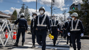 El primer ministro japonés urge a una mejor seguridad tras el atentado durante un discurso