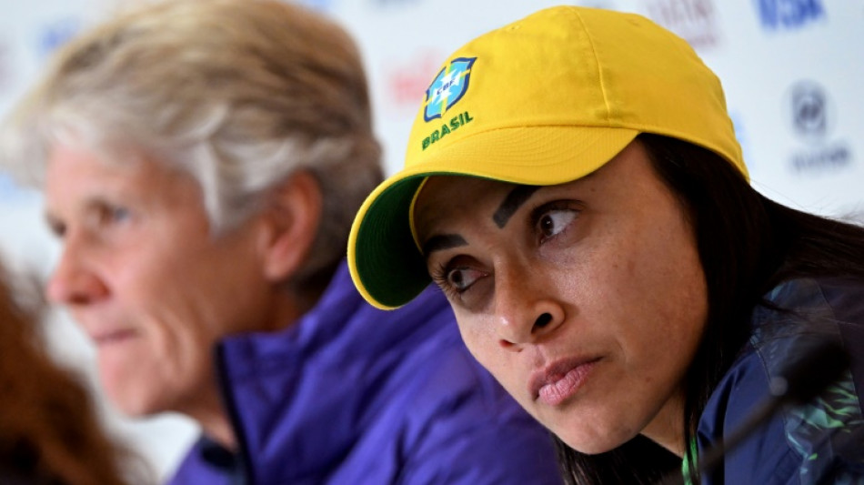 Marta se emociona ao recordar seu legado no futebol