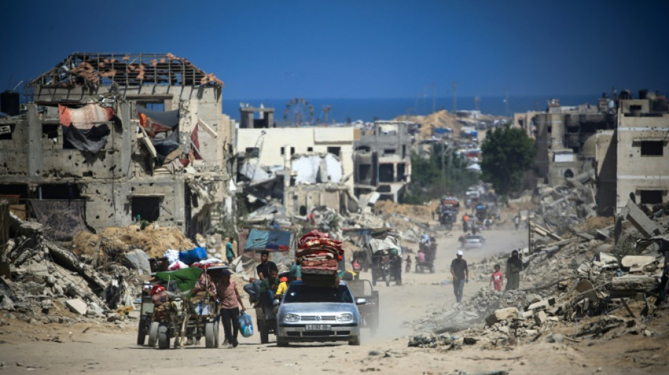 Dezenas de milhares de palestinos fogem do sul de Gaza