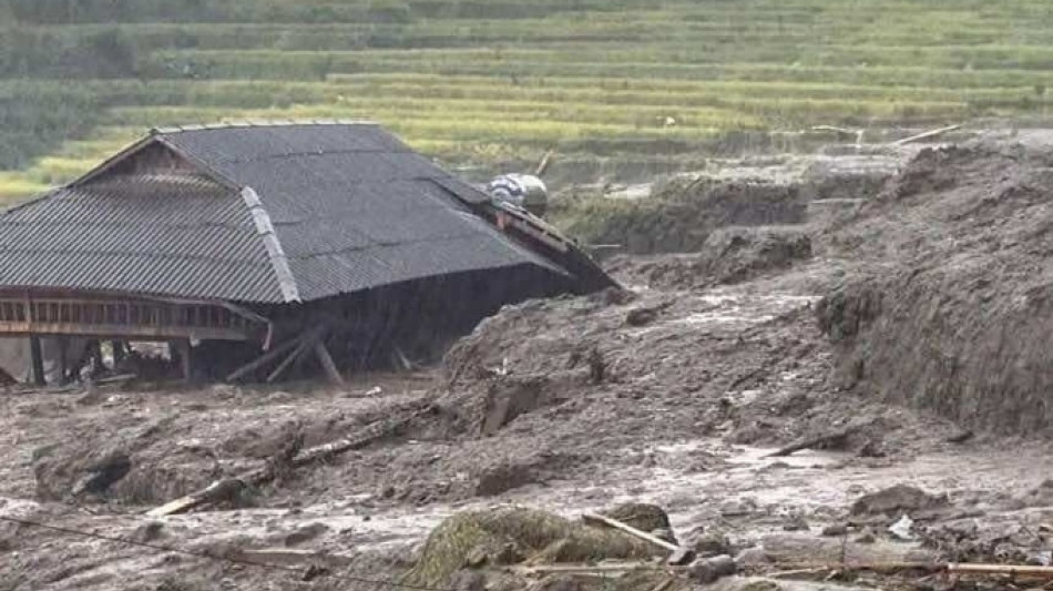 Tifone Yagi, sale a 15 il bilancio delle vittime in Vietnam