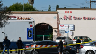 Le suspect de la tuerie en Californie traqué par la police