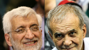 Iran: duel entre un réformateur et un ultraconservateur au second tour de la présidentielle