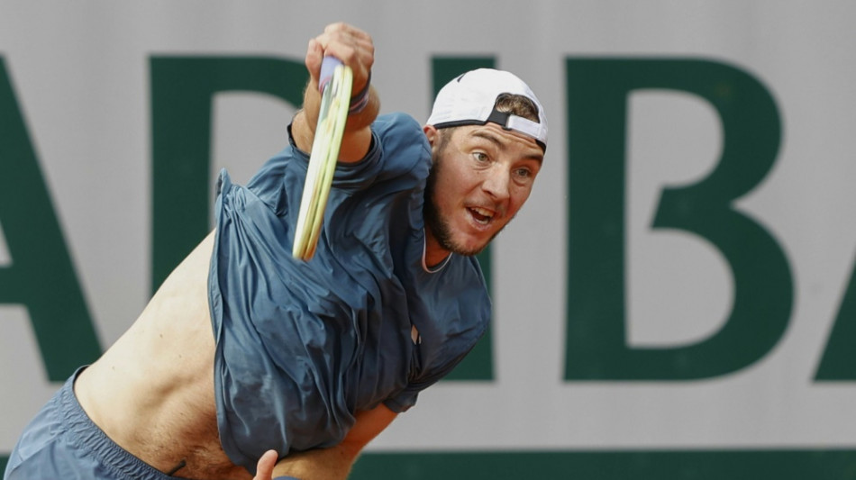 Struff gewinnt Auftaktmatch im Schnelldurchgang 