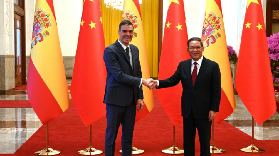 Sánchez insta a Xi hablar con el líder ucraniano durante visita a China