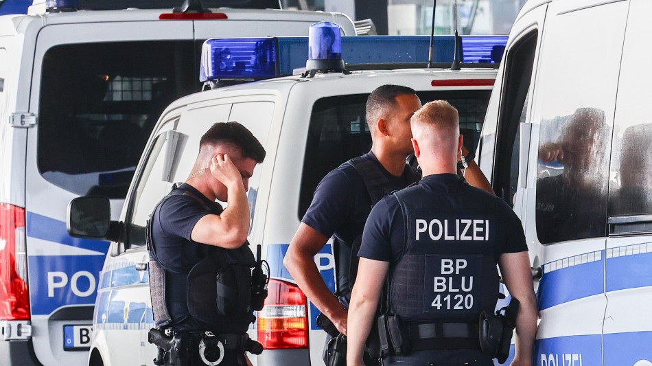 Tre morti, 9 feriti gravi in un attacco con coltello in Germania