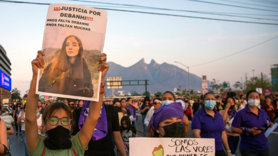 Mexican teenager's death becomes media, justice 'spectacle'