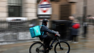 Deliveroo vermeldet ersten Halbjahresgewinn der Unternehmensgeschichte