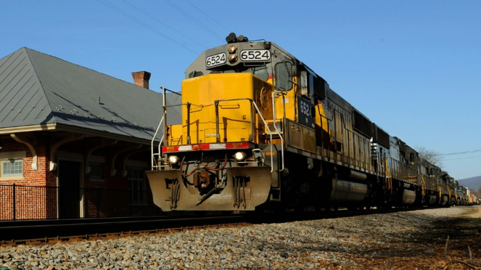 Damaging US rail strike looms as W.House calls for talks to continue