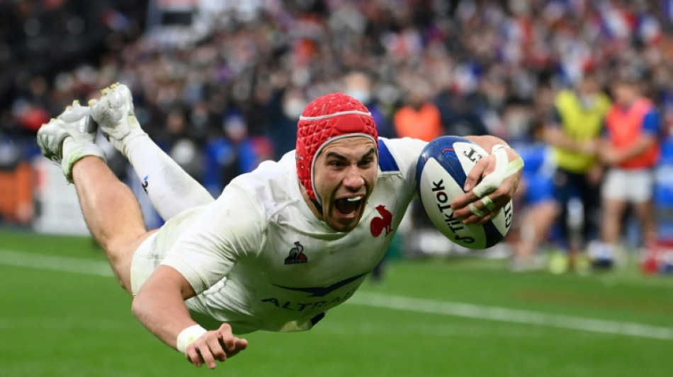 XV de France: sans Penaud ni Taofifenua, avec Villière et Moefana au pays de Galles