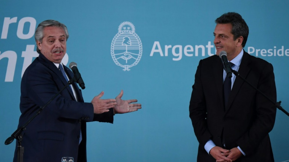 Massa asume como ministro de Economía de Argentina y se compromete a reducir déficit fiscal