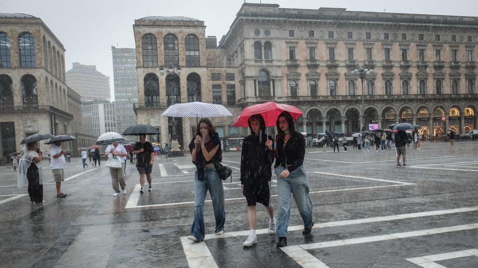 Maltempo: temporali e forti venti, allerta gialla in 10 regioni