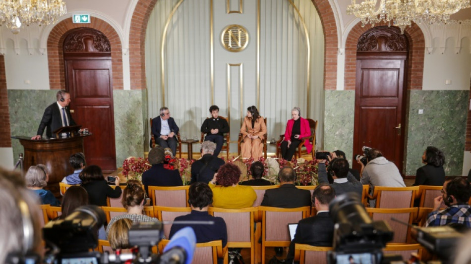 Iraniana ganhadora do Nobel da Paz iniciará greve de fome no dia da premiação