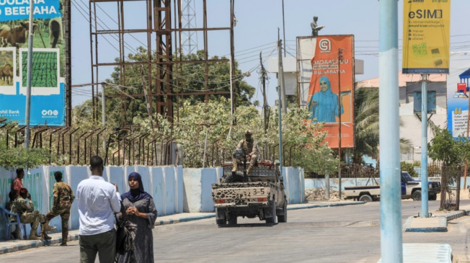 Tres muertos y 27 heridos en un ataque islamista a un hotel de la capital de Somalia