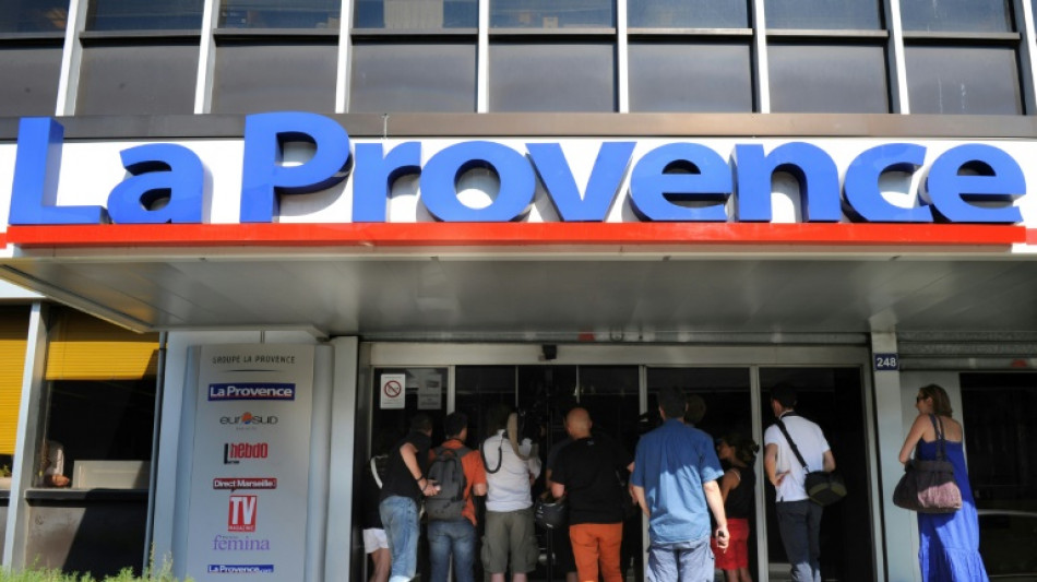 Rachat des parts de Tapie dans La Provence: les salariés réitèrent leur demande d'ouverture des offres