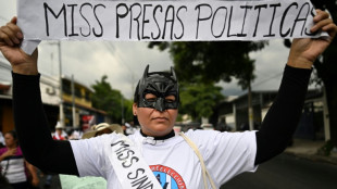 Protestan en El Salvador contra el régimen de excepción en medio de Miss Universo