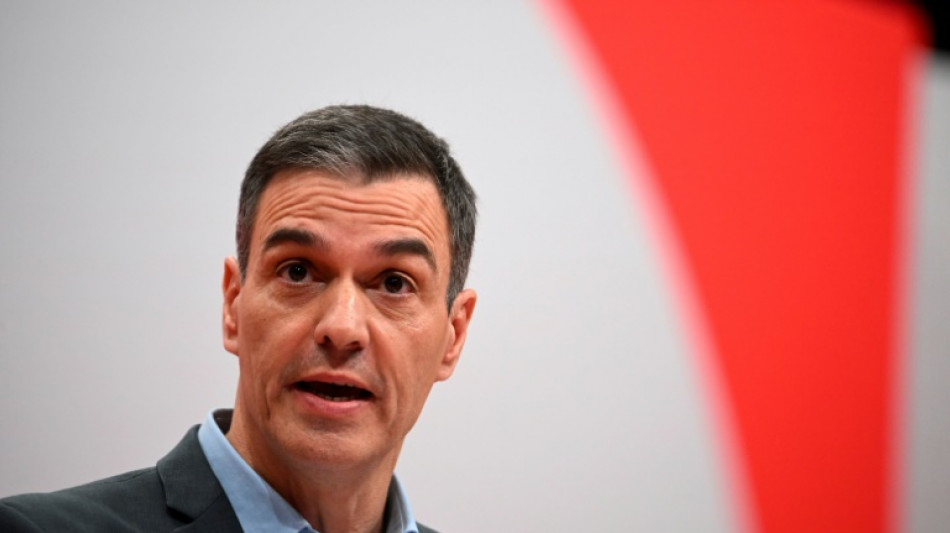 Pedro Sánchez condena el "discurso del odio" del líder de la ultraderecha española