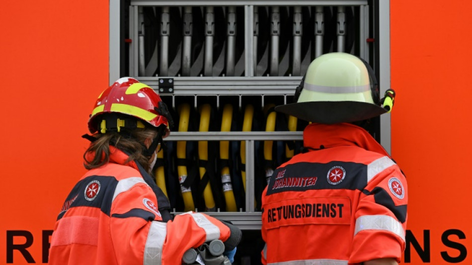 Auffahrunfall von zwei Straßenbahnen in Augsburg mit drei Schwerverletzten