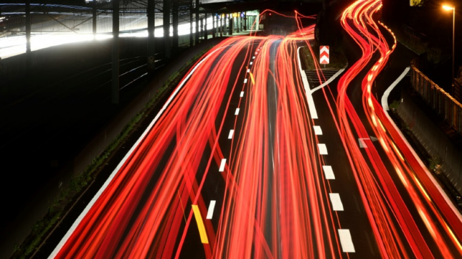 Betrüger aus Niedersachsen sollen Verkehrssünder vor Bußgeldern bewahrt haben 