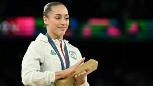 Argelina conquista 1ª medalha olímpica da África na ginástica com ouro nas barras assimétricas