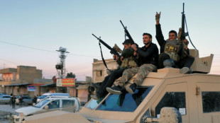 En Syrie, des jihadistes retranchés dans une prison et traqués par les Kurdes
