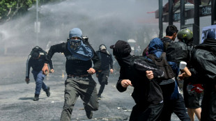 200 arrested, dozens injured in Chile protests