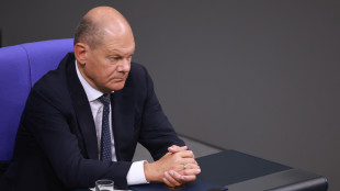 Scholz, 'siamo noi a decidere chi entra in Germania'