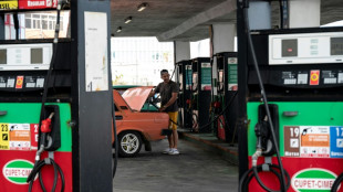 Cuba teme más inflación tras alza de 500% del precio del combustible