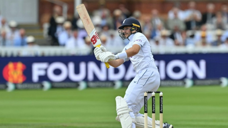 Root salutes Thorpe after equalling England century record against Sri Lanka