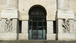 Borsa: Milano apre in rialzo dello 0,53%