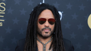 Lenny Kravitz, 60 anni al top nel fisico e nella mente