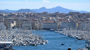 Putzfrauen in Luxushotel in Marseille erstreiken deutlich mehr Rechte
